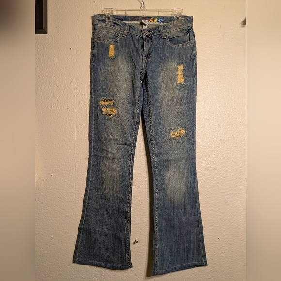 mudd Bootcut Distressed Blue Jeans Size 5 Pre-owned - Picture 1 of 8